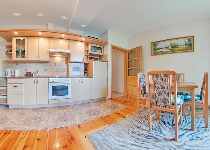 Moniuszki, Sun&snow Karpacz