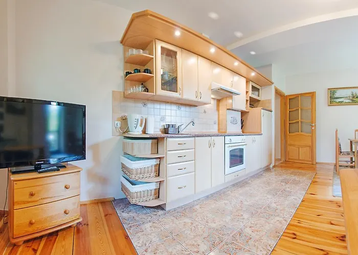 Moniuszki, Sun&snow Apartman *