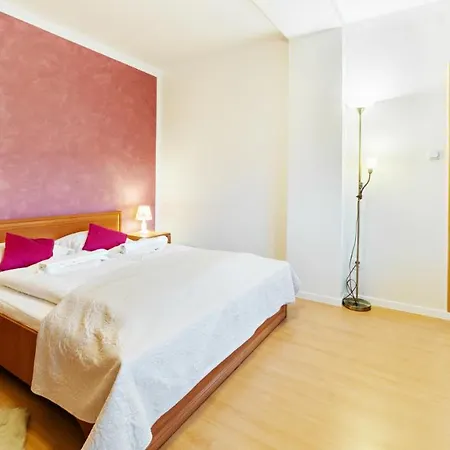 Moniuszki, Sun & Snow